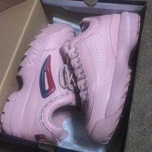 Women’s Filas Disruptor 2 premium repeat